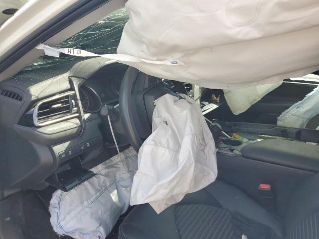 4T1T11BK4PU082490 - 2023 TOYOTA CAMRY SE NIGHT SHADE WHITE photo 8