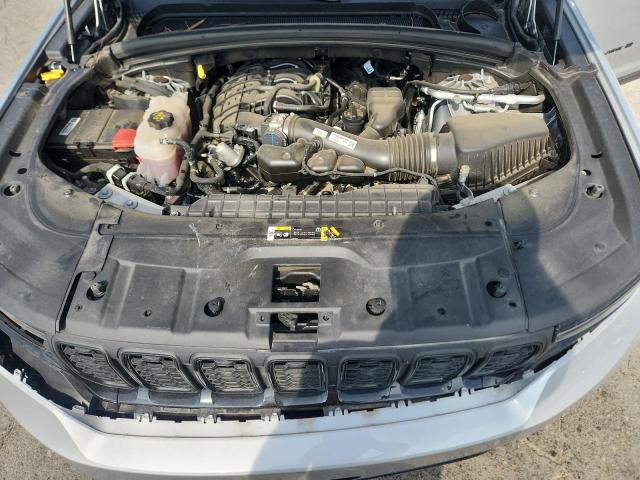 1C4RJHAG3PC661867 - 2023 JEEP GRAND CHER LAREDO Silber Foto 12