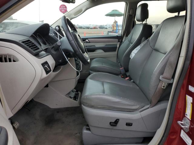 2C4RVABG9CR293707 - 2012 VOLKSWAGEN ROUTAN SE BURGUNDY photo 7