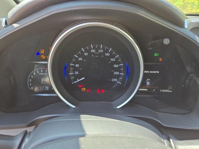 3HGGK5H5XLM100938 - 2020 HONDA FIT LX WHITE photo 9