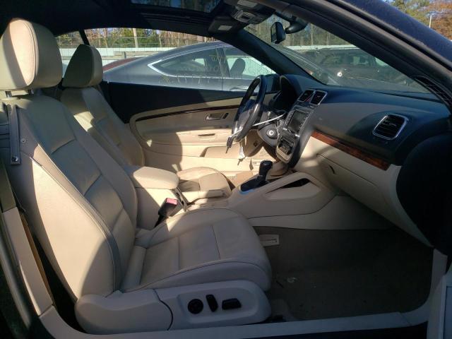 WVWFW7AH9CV009566 - 2012 VOLKSWAGEN EOS LUX 黑色 照片 5