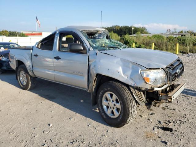 3TMJU62N96M014067 - 2006 TOYOTA TACOMA DOUBLE CAB PRERUNNER SILVER photo 4