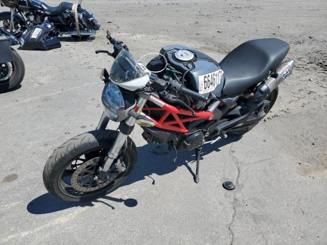 ZDM1RADN79B000735 - 2009 DUCATI MONSTER 696 RED photo 2