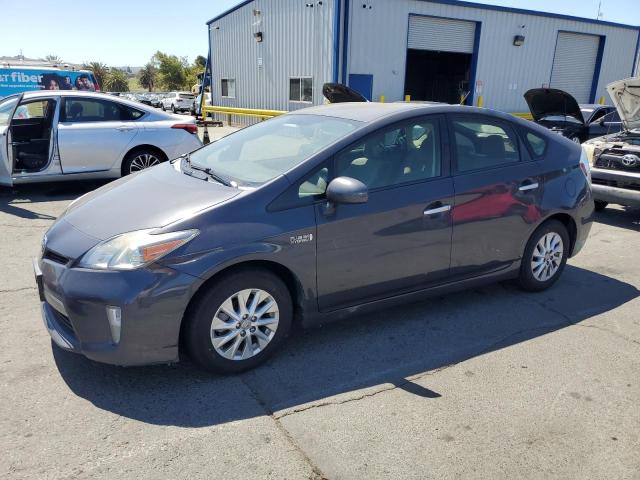 2015 TOYOTA PRIUS PLUG, 