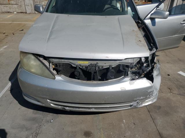 4T1BE32K64U915293 - 2004 TOYOTA CAMRY LE SILVER photo 11