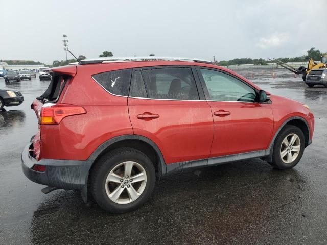 2T3RFREV0FW378192 - 2015 TOYOTA RAV4 XLE RED photo 3