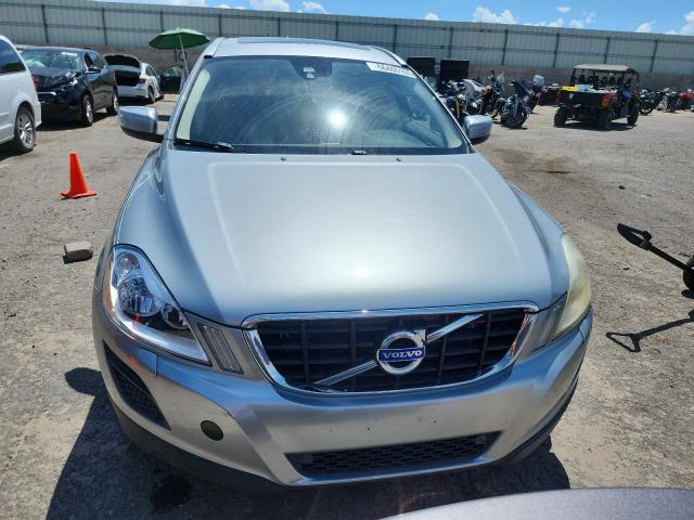 YV4902DZ1D2446824 - 2013 VOLVO XC60 T6 SILVER photo 5