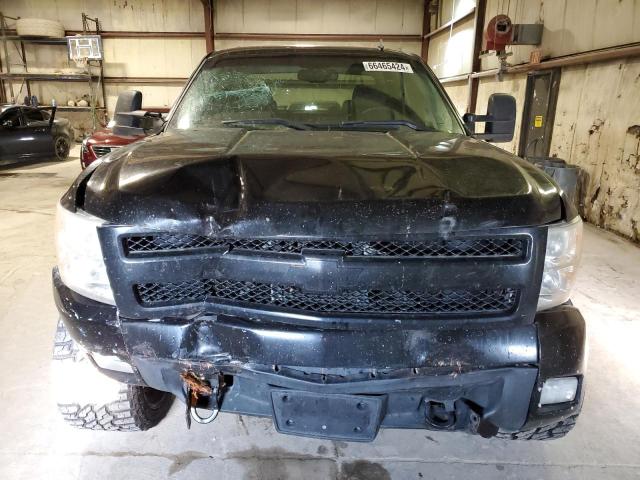 3GCEK13YX8G136957 - 2008 CHEVROLET SILVERADO K1500 BLACK photo 5