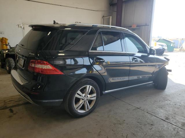 4JGDA5HB9CA077204 - 2012 MERCEDES-BENZ ML 350 4MATIC BLACK photo 3