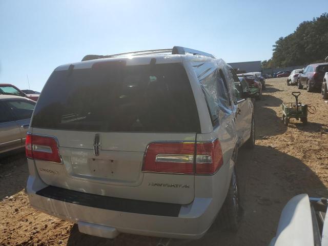 5LMJJ2H5XAEJ10807 - 2010 LINCOLN NAVIGATOR თეთრი ფოტო 4