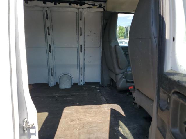 1GCWGAFPXK1185588 - 2019 CHEVROLET EXPRESS G2 Білий фото 11
