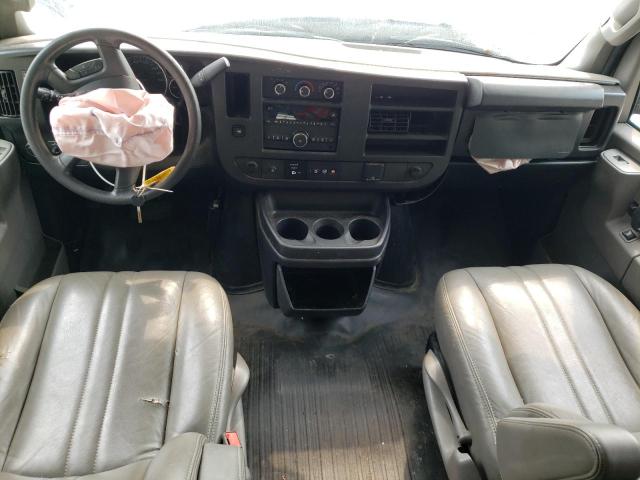 1GCWGAFPXK1185588 - 2019 CHEVROLET EXPRESS G2 Білий фото 8