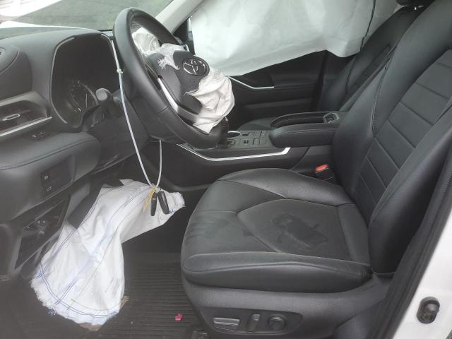 5TDGZRBH2NS581193 - 2022 TOYOTA HIGHLANDER XLE BLACK photo 7