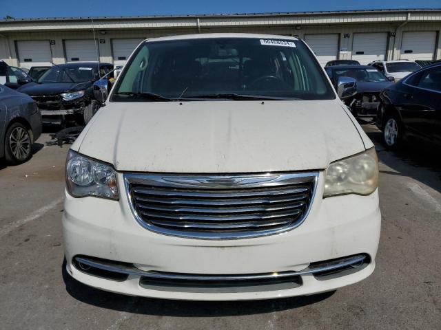 2A4RR8DG6BR796596 - 2011 CHRYSLER TOWN & COU TOURING L WHITE photo 5