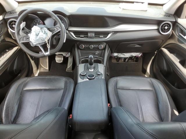 ZASFAKPN7J7B66410 - 2018 ALFA ROMEO STELVIO SPORT შავი ფოტო 8