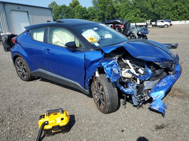 JTNKHMBX3L1092850 - 2020 TOYOTA C-HR XLE BLUE photo 4