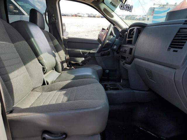 1D7KS28C26J126124 - 2006 DODGE RAM 2500 ST Weiß Foto 7