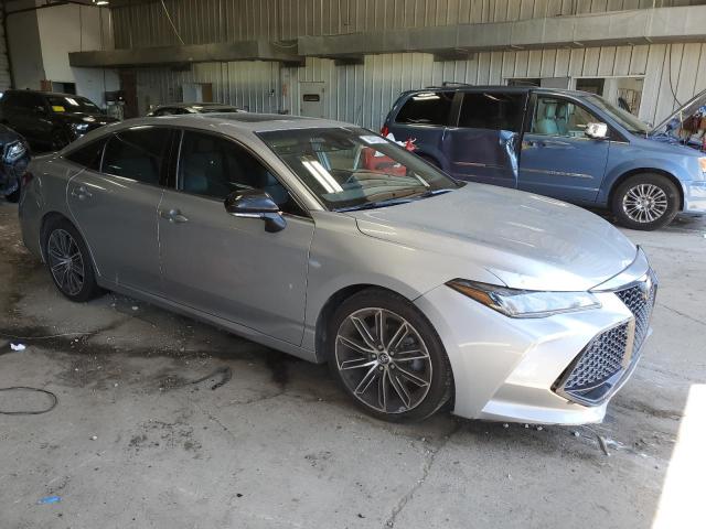 4T1BZ1FB1KU003722 - 2019 TOYOTA AVALON XLE Srebrny zdjęcie 4