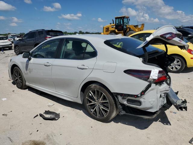 4T1G11AK6PU133930 - 2023 TOYOTA CAMRY SE NIGHT SHADE WHITE photo 2