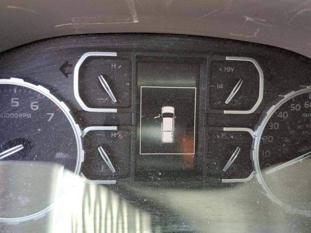 5TFRY5F19JX232134 - 2018 TOYOTA TUNDRA DOUBLE CAB SR/SR5 SILVER photo 9