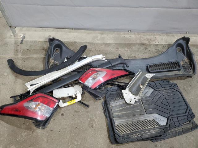 1FMCU9GD1JUB58240 - 2018 FORD ESCAPE SE Blau Foto 13