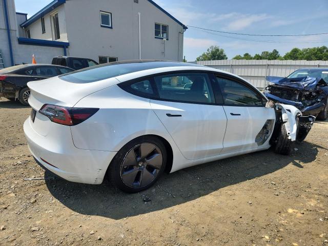 5YJ3E1EA0PF511970 - 2023 TESLA MODEL 3 WHITE photo 3