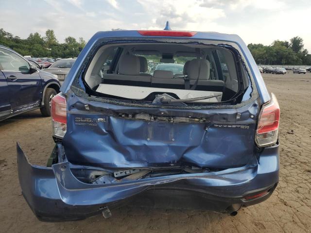 JF2SJAAC5JG445400 - 2018 SUBARU FORESTER 2.5I BLUE photo 6