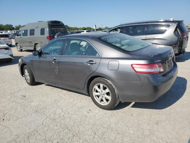 4T4BF3EK4AR056702 - 2010 TOYOTA CAMRY BASE GRAY photo 2