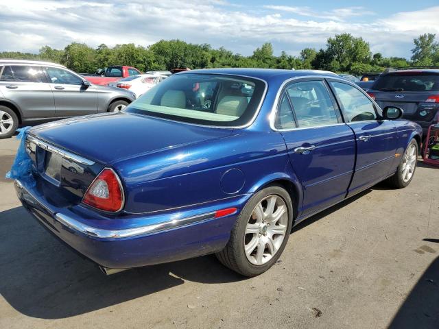 SAJWA71C14SG23909 - 2004 JAGUAR XJ8 BLUE photo 3