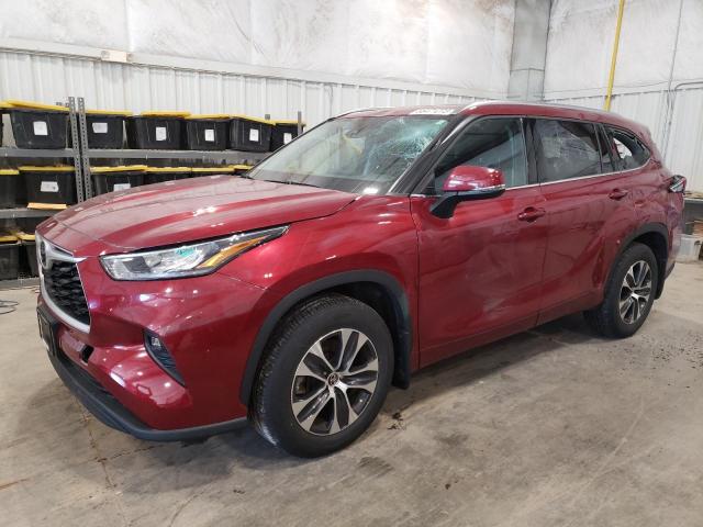 5TDGZRBH3LS047682 - 2020 TOYOTA HIGHLANDER XLE RED photo 1