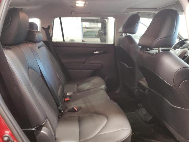 5TDGZRBH3LS047682 - 2020 TOYOTA HIGHLANDER XLE RED photo 11
