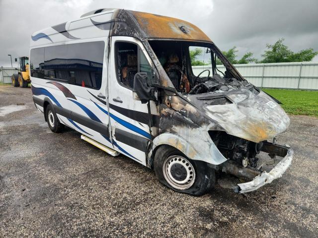 WDZPE8CD6JP615223 - 2018 MERCEDES-BENZ SPRINTER 2500 WHITE photo 4