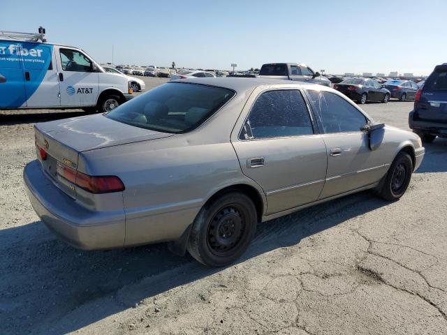 4T1BF22K2VU021641 - 1997 TOYOTA CAMRY CE GOLD photo 3