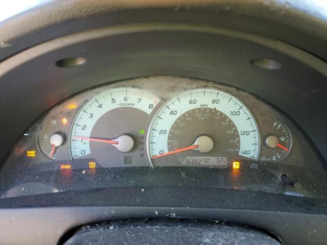 4T1BF3EK2BU653634 - 2011 TOYOTA CAMRY BASE SILVER photo 18