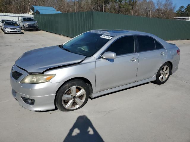 4T1BF3EK2BU653634 - 2011 TOYOTA CAMRY BASE SILVER photo 2