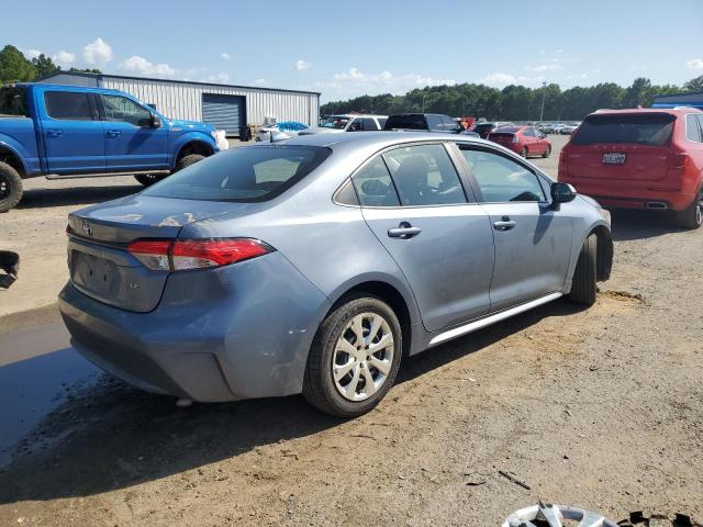 5YFEPMAE4NP278898 - 2022 TOYOTA COROLLA LE BLUE photo 3