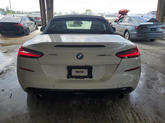 WBAHF3C08NWX39696 - 2022 BMW Z4 SDRIVE30I WHITE photo 6