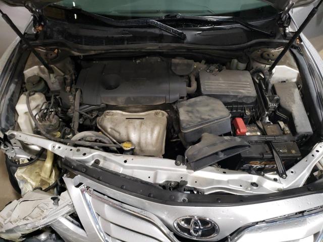 4T1BF3EK4BU727961 - 2011 TOYOTA CAMRY BASE SILVER photo 11