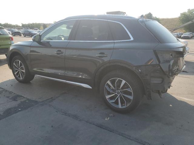 WA1BAAFY0M2079148 - 2021 AUDI Q5 PREMIUM PLUS CHARCOAL photo 2