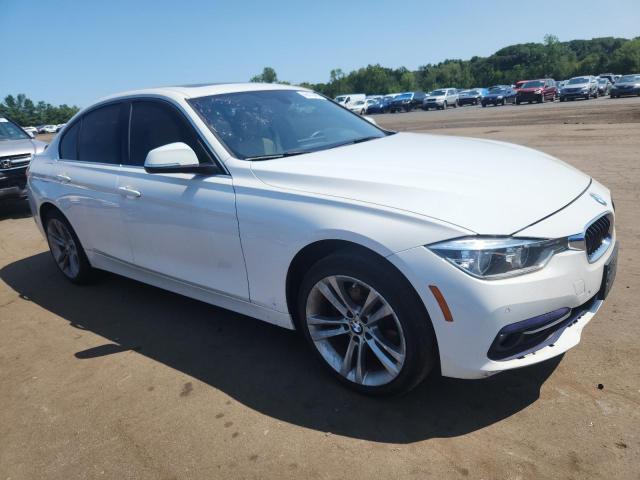 WBA8D9G33HNU64066 - 2017 BMW 330 XI WHITE photo 4