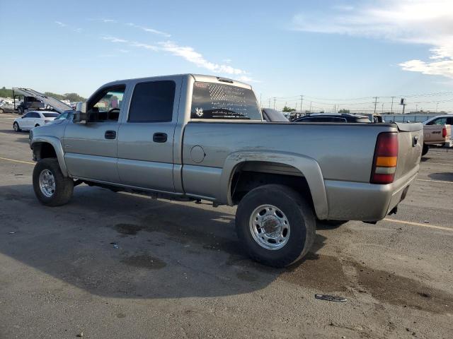 1GCHK23112F205906 - 2002 CHEVROLET SILVERADO K2500 HEAVY DUTY TAN photo 2