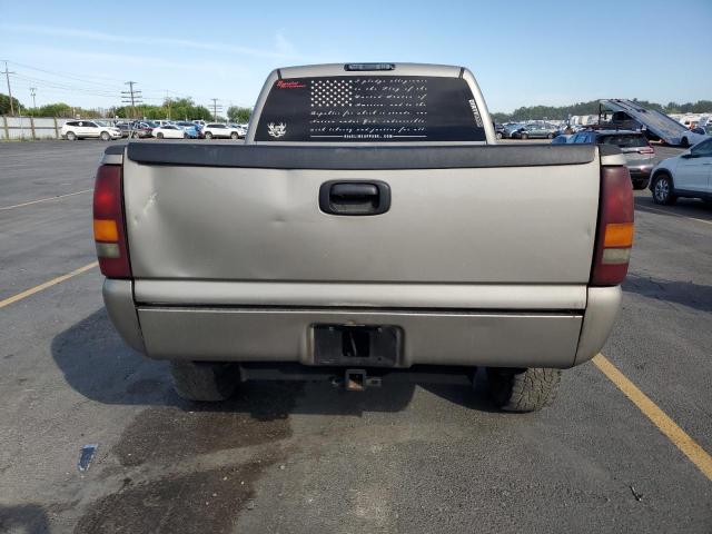 1GCHK23112F205906 - 2002 CHEVROLET SILVERADO K2500 HEAVY DUTY TAN photo 6