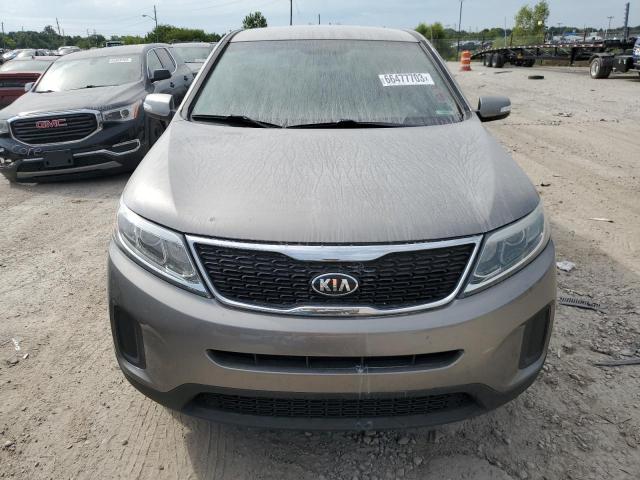 5XYKT3A61FG599563 - 2015 KIA SORENTO LX SILVER photo 5