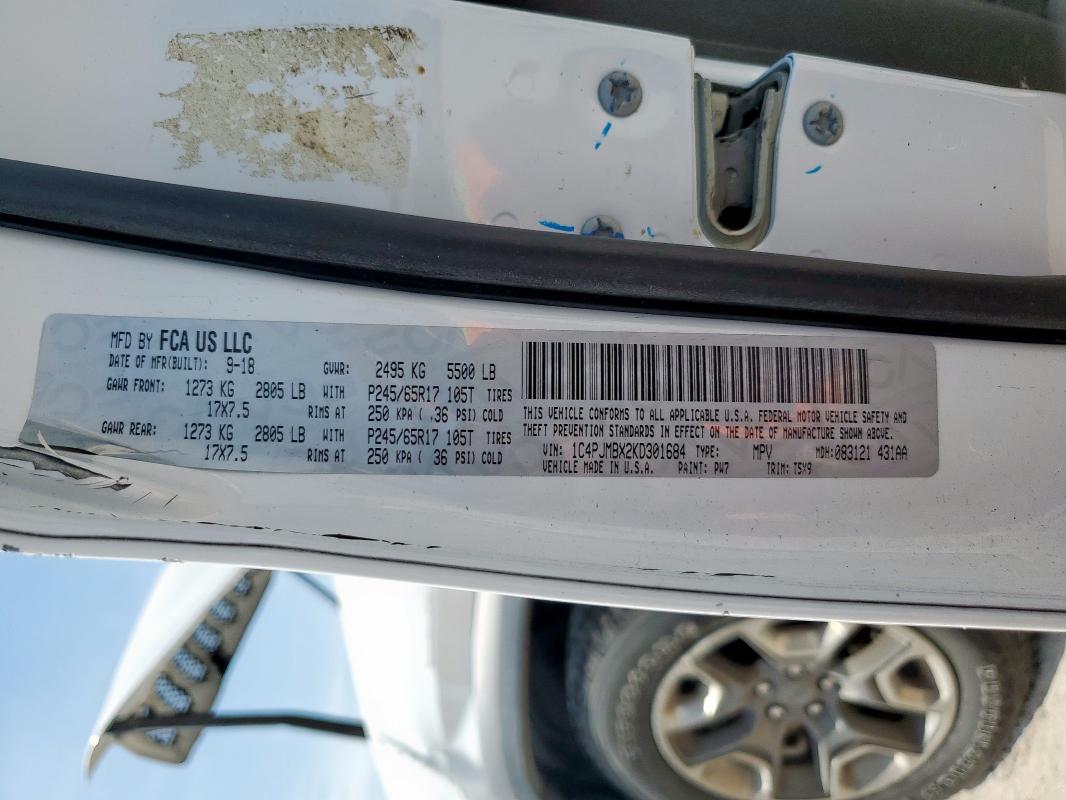 1C4PJMBX2KD301684 - 2019 JEEP CHEROKEE TRAILHAWK WHITE photo 13