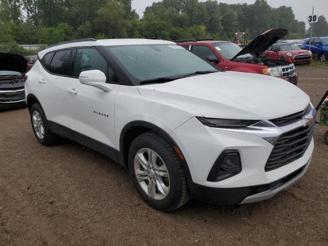 3GNKBHRSXLS617531 - 2020 CHEVROLET BLAZER 2LT WHITE photo 4