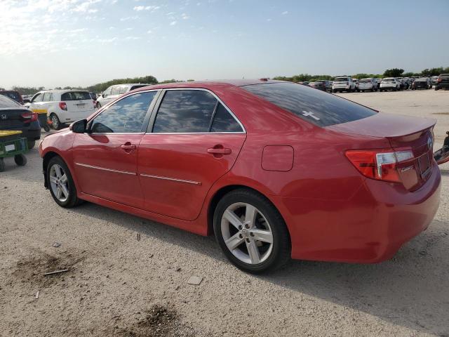 4T1BF1FK3CU584683 - 2012 TOYOTA CAMRY BASE RED photo 2