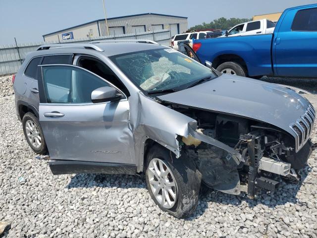 1C4PJMCS6FW648030 - 2015 JEEP CHEROKEE LATITUDE SILVER photo 4