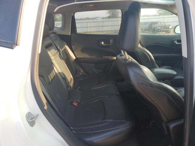 3C4NJDBB3JT481262 - 2018 JEEP COMPASS LATITUDE Beyaz fotoğraf 11