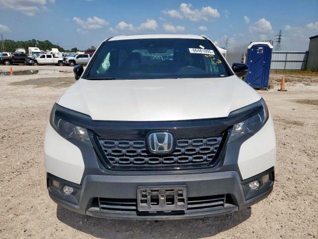 5FNYF7H54MB002917 - 2021 HONDA PASSPORT EXL WHITE photo 5