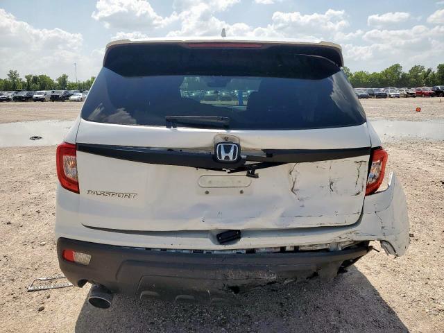 5FNYF7H54MB002917 - 2021 HONDA PASSPORT EXL WHITE photo 6